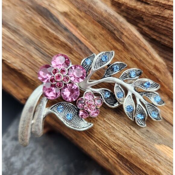 Vintage Silvertone 2" Floral Brooch with Pink and Blue Stones - Picture 1 of 3
